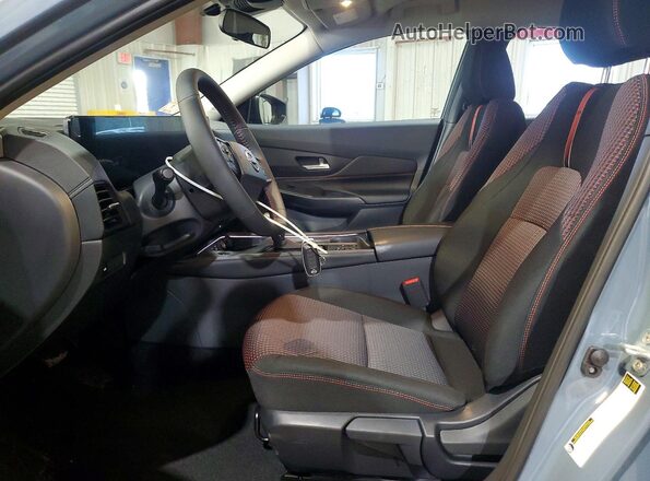 3N1AB9DV5TY313163 2026 NISSAN SENTRA Blue Vista del salpicadero
