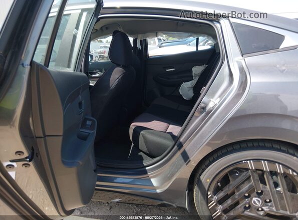 3N1AB9DV6TY284465 2026 NISSAN SENTRA Gray VIN კოდის სტიკერის ხედი