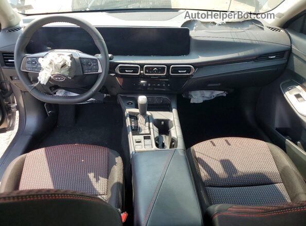 3N1AB9DV8TY273046 2026 NISSAN SENTRA Gray Vista del salpicadero