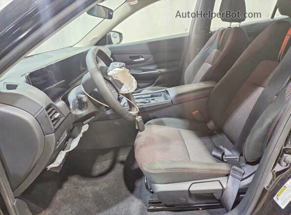 3N1AB9DVXTY223555 2026 NISSAN SENTRA Black ძრავის განყოფილების ხედი