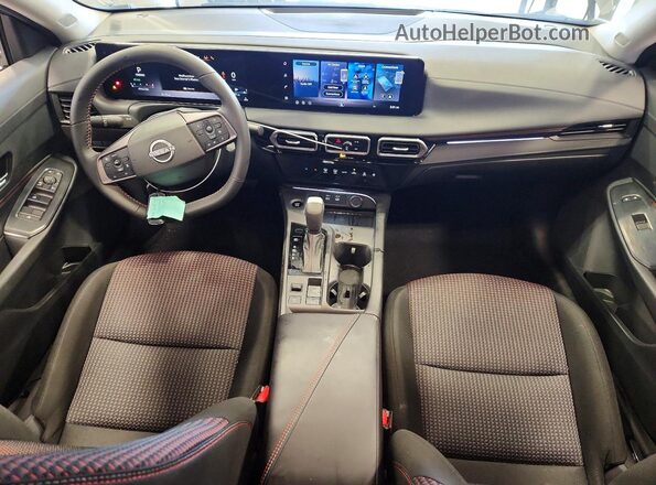 3N1AB9DVXTY279429 2026 NISSAN SENTRA Gray Вид панелі приладів