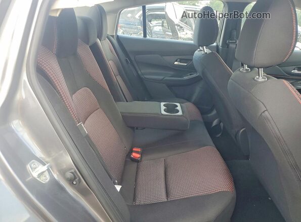 3N1AB9DVXTY306029 2026 NISSAN SENTRA Gray Widok tylnych siedzeń