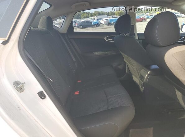 3N1CB7AP5HY226440 2017 NISSAN SENTRA White Rear seats view
