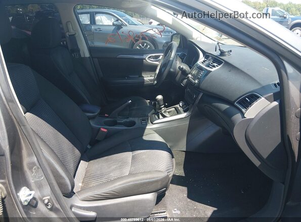 3N1CB7AP9HY221080 2017 NISSAN SENTRA Gray Widok wnętrza z przodu