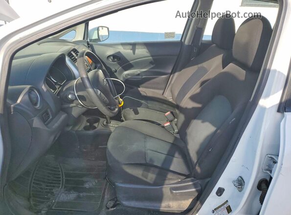 3N1CE2CP0GL407884 2016 NISSAN VERSA White Вид салону спереду