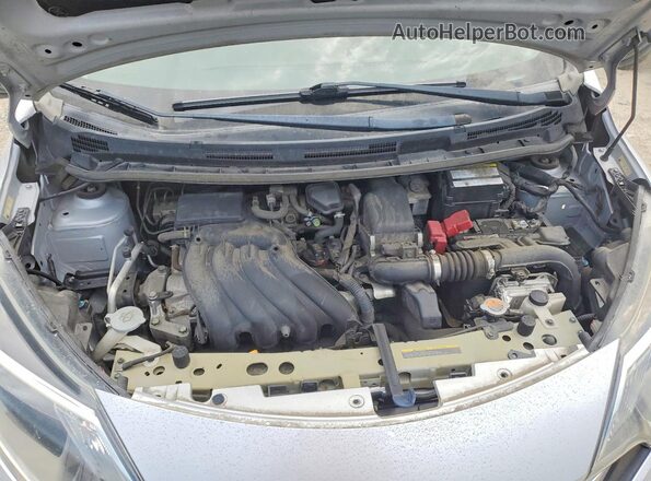 3N1CE2CP0JL359021 2018 NISSAN VERSA Silver უკანა სალონის ხედი
