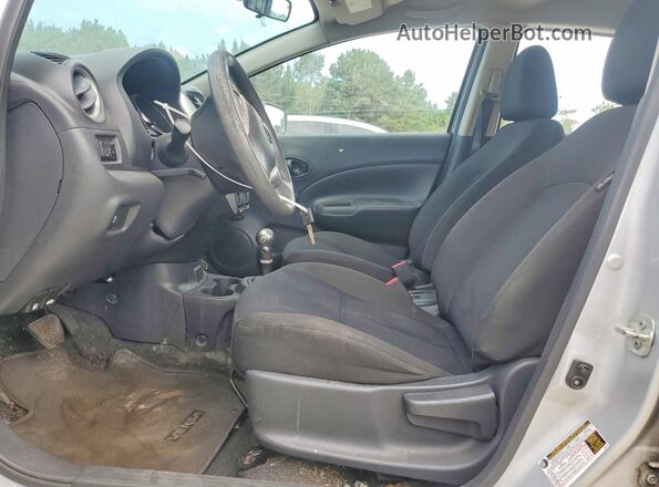 3N1CE2CP0JL359021 2018 NISSAN VERSA Silver წინა სალონის ხედი