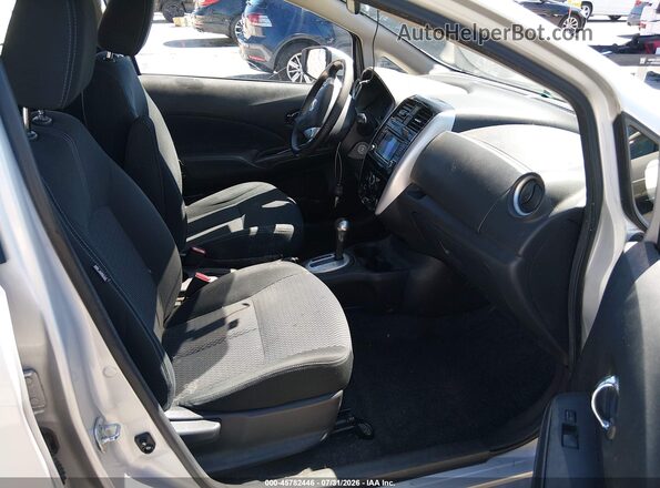 3N1CE2CP1GL366102 2016 NISSAN VERSA NOTE Silver წინა სალონის ხედი