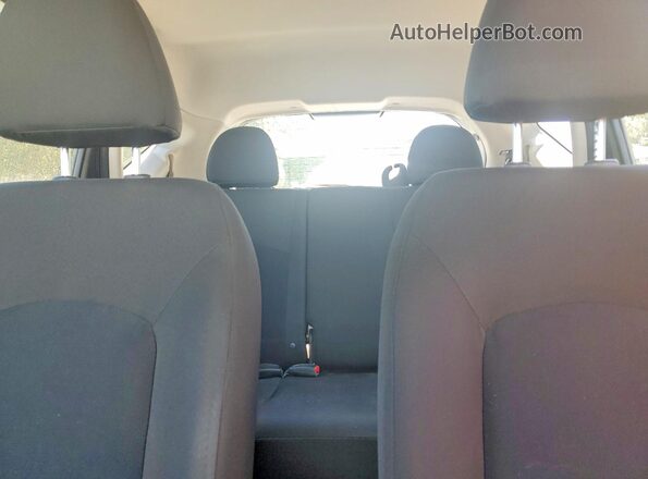 3N1CE2CP1HL366411 2017 NISSAN VERSA White Вид задніх сидінь