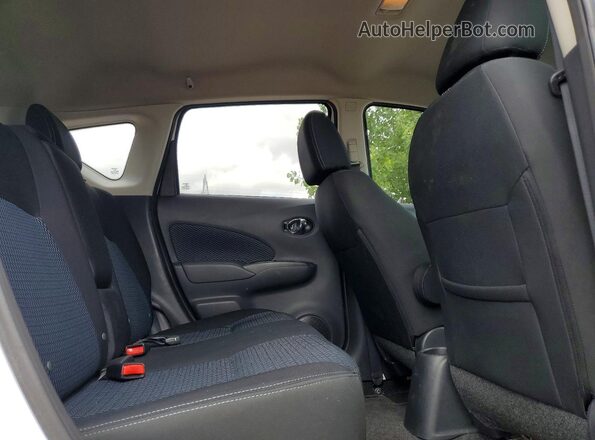 3N1CE2CP2HL354204 2017 NISSAN VERSA White Widok tylnych siedzeń