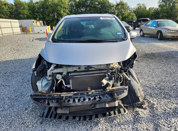3N1CE2CP2HL357491 2017 NISSAN VERSA Серебряный Вид спереди