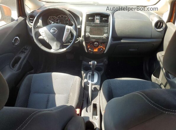 3N1CE2CP2HL358043 2017 NISSAN VERSA Orange Dashboard view
