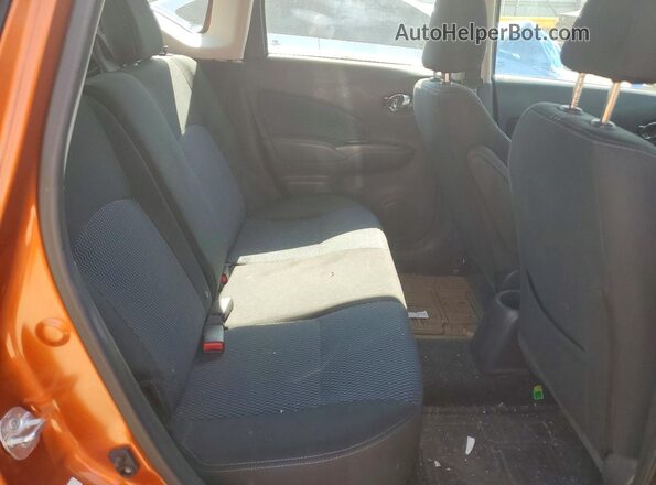 3N1CE2CP2HL358043 2017 NISSAN VERSA Orange Rear seats view