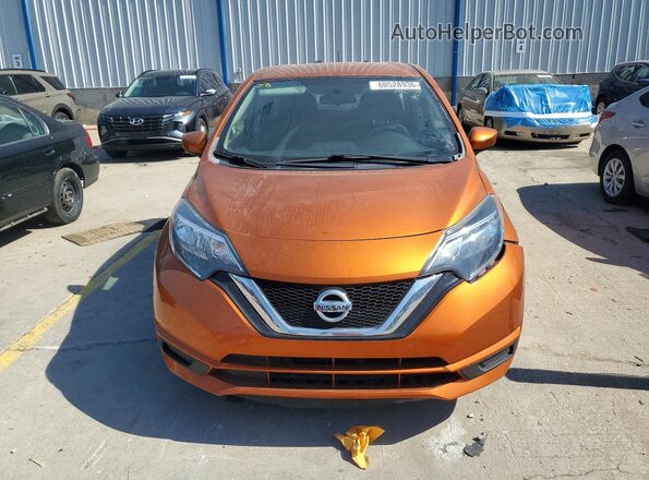 3N1CE2CP2HL358043 2017 NISSAN VERSA Orange Front view