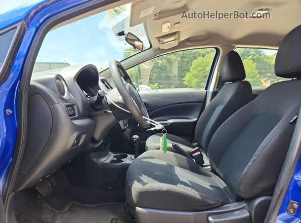 3N1CE2CP4GL366126 2016 NISSAN VERSA Blue Вид салону спереду