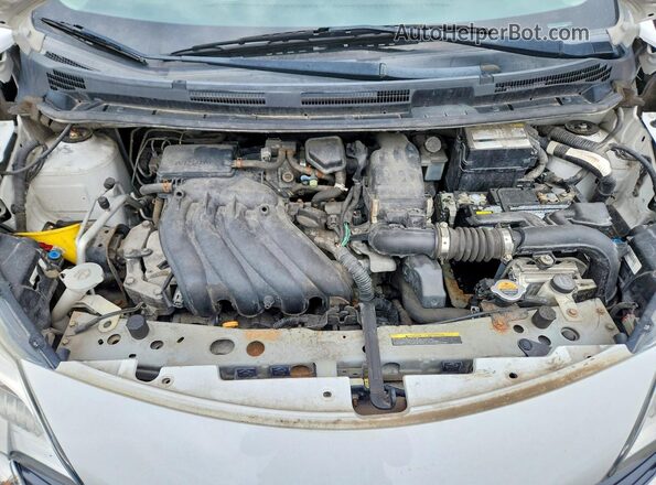 3N1CE2CP4GL406981 2016 NISSAN VERSA White Rear interior view