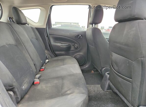 3N1CE2CP4GL406981 2016 NISSAN VERSA White Rear seats view