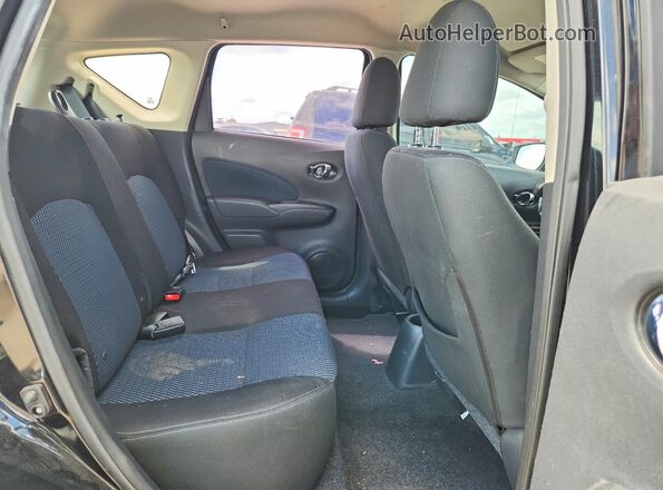 3N1CE2CP4HL375975 2017 NISSAN VERSA Black Widok tylnych siedzeń