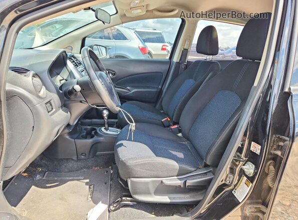 3N1CE2CP4HL375975 2017 NISSAN VERSA Black Widok wnętrza z przodu