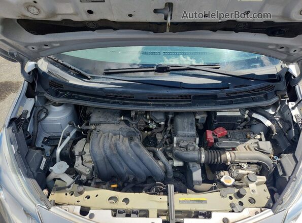 3N1CE2CP5GL393173 2016 NISSAN VERSA Серебряный Вид задней части салона