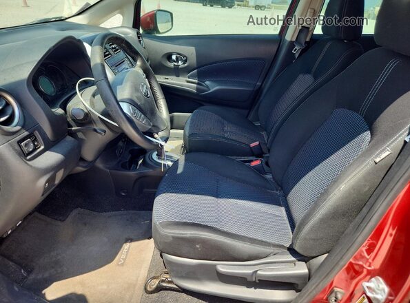 3N1CE2CP6HL365948 2017 NISSAN VERSA Red Vista interior delantera