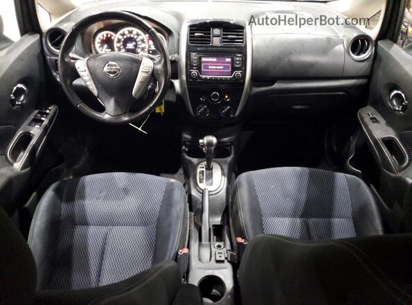 3N1CE2CP7GL402536 2016 NISSAN VERSA Серый Вид панели приборов