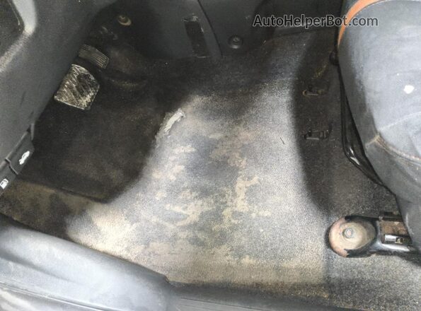 3N1CE2CP7HL381852 2017 NISSAN VERSA Gray 