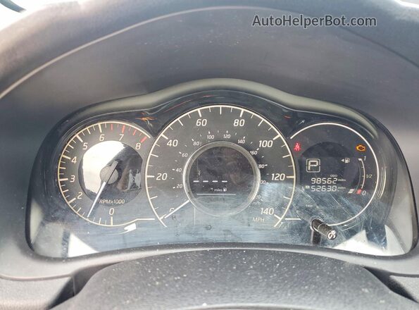 3N1CE2CP7JL370341 2018 NISSAN VERSA Red Widok zestawu wskaźników