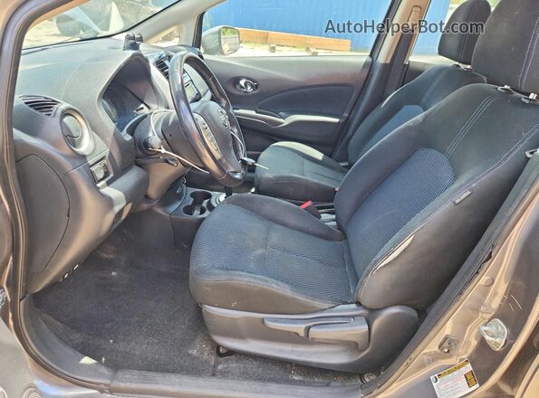 3N1CE2CP9HL369105 2017 NISSAN VERSA Silver წინა სალონის ხედი