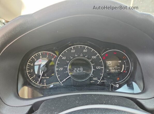 3N1CE2CP9KL358497 2019 NISSAN VERSA White ხელსაწყოთა პანელის ხედი