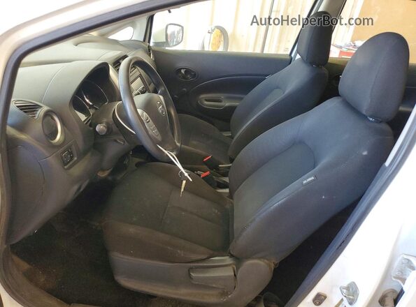 3N1CE2CP9KL360573 2019 NISSAN VERSA White Вид салону спереду