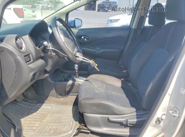 3N1CE2CPXGL368219 2016 NISSAN VERSA Silver Widok wnętrza z przodu