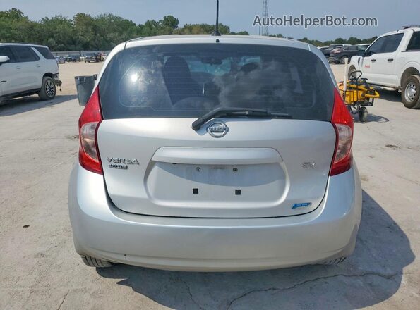 3N1CE2CPXGL368219 2016 NISSAN VERSA Silver Widok z tyłu
