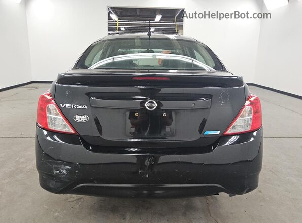 3N1CN7AP0GL836992 2016 NISSAN VERSA Black 