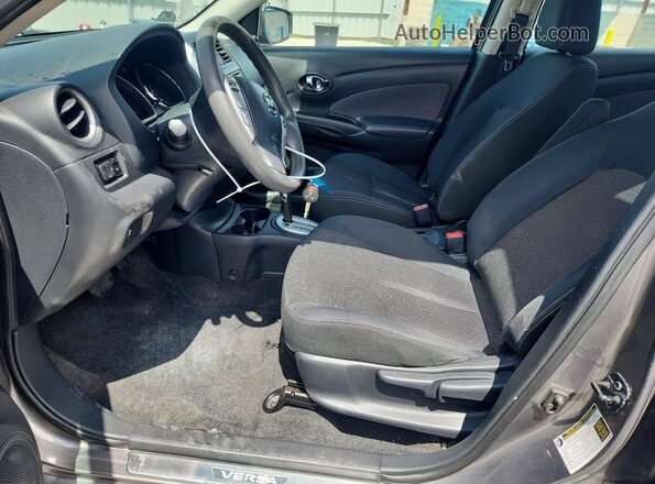3N1CN7AP0GL892771 2016 NISSAN VERSA Gray Вид салону спереду