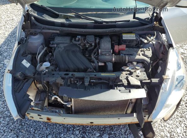 3N1CN7AP0KL847368 2019 NISSAN VERSA Серебряный Вид задней части салона