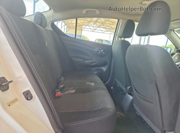 3N1CN7AP0KL868639 2019 NISSAN VERSA White Հետևի նստատեղերի տեսք