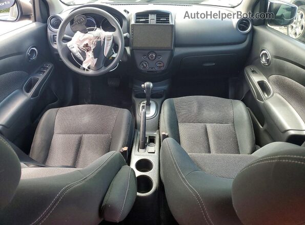 3N1CN7AP2GL805887 2016 NISSAN VERSA Серый Вид панели приборов