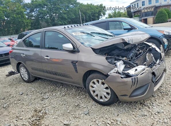 3N1CN7AP2GL805887 2016 NISSAN VERSA Серый Передняя правая четверть