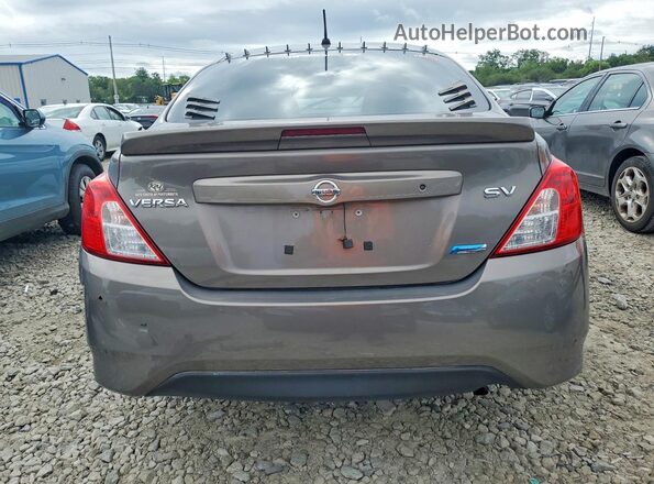 3N1CN7AP2GL805887 2016 NISSAN VERSA Серый Вид сзади
