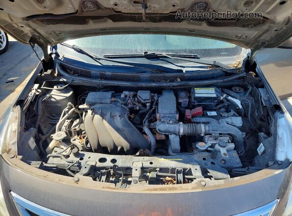 3N1CN7AP2GL820244 2016 NISSAN VERSA Gray Widok wnętrza z tyłu