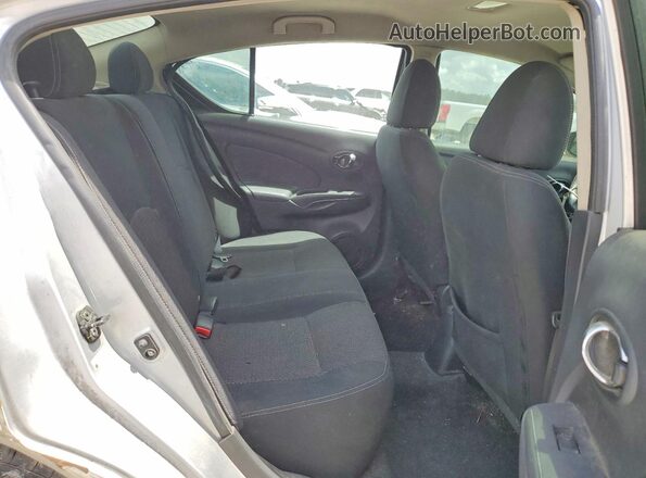 3N1CN7AP2GL837433 2016 NISSAN VERSA Серебряный Вид щитка приборов