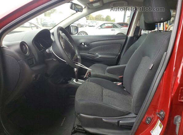 3N1CN7AP2GL847590 2016 NISSAN VERSA Красный Вид салона спереди