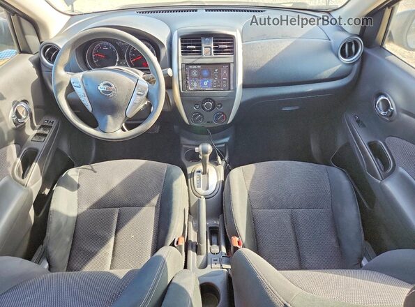 3N1CN7AP2GL871243 2016 NISSAN VERSA Gray Widok deski rozdzielczej