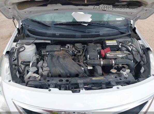 3N1CN7AP2GL895901 2016 NISSAN VERSA White Rear view