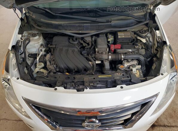 3N1CN7AP2HL840110 2017 NISSAN VERSA White Vista interior trasera