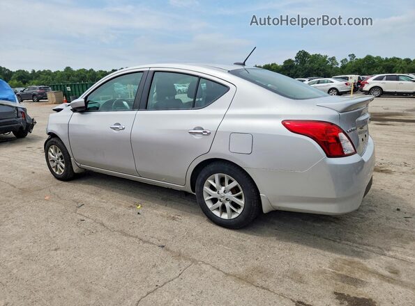 3N1CN7AP2KL821113 2019 NISSAN VERSA Silver Задня ліва чверть