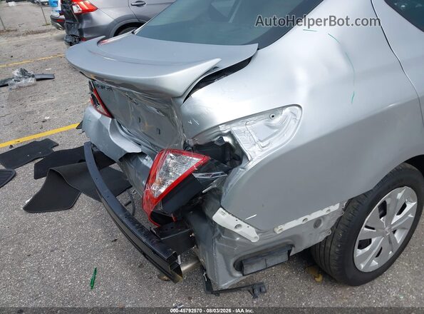 3N1CN7AP2KL865144 2019 NISSAN VERSA Silver 