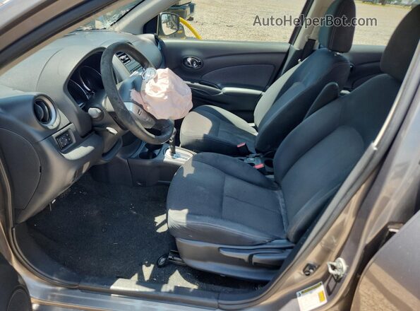 3N1CN7AP3GL881778 2016 NISSAN VERSA Gray Vista interior delantera