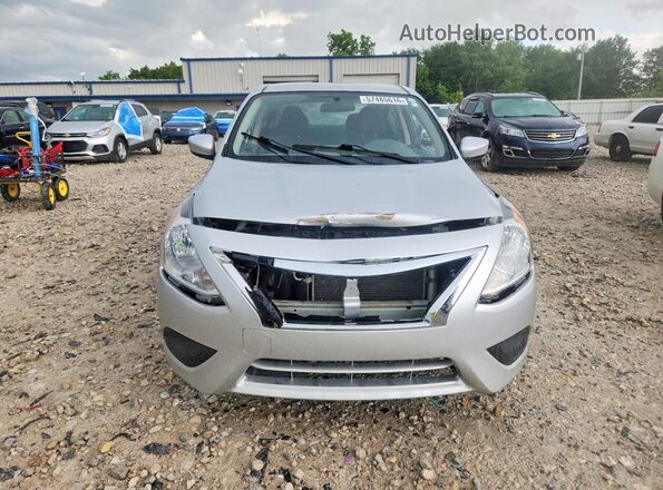 3N1CN7AP3KL843010 2019 NISSAN VERSA Silver Դիմացի տեսք